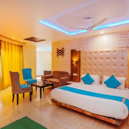 Nature Valley View Resort Mashobra !! Luxury Choice !! Gaming Zone !! Open Terrace !! Big Parking Shimla Eksteriør billede